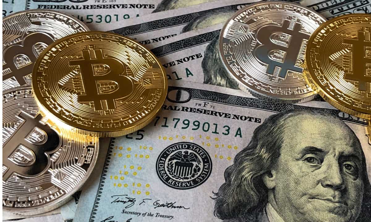 Bitcoin Could Drop More as Dollar Rebound Tightens Global Liquidity